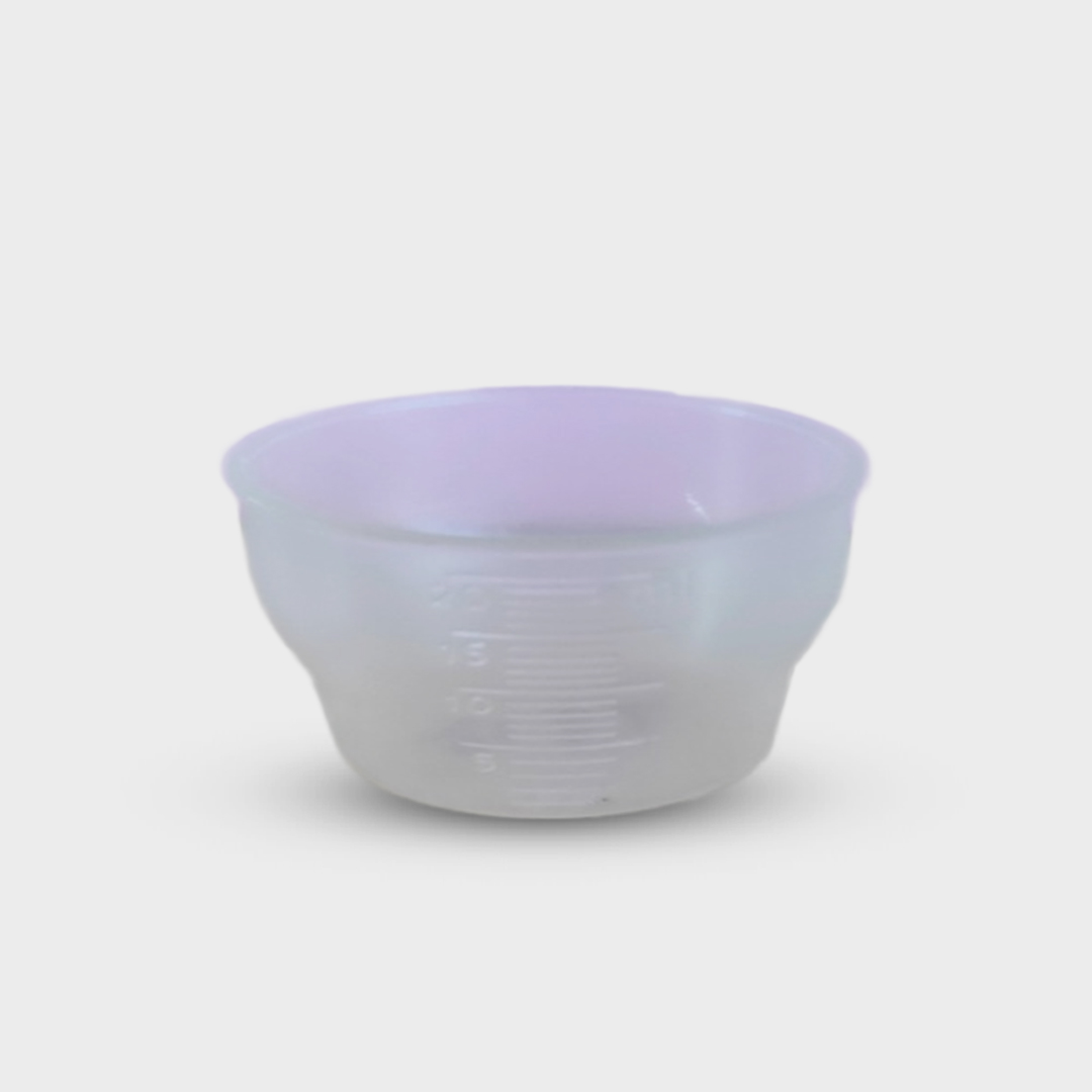 Curved-measuring-cup